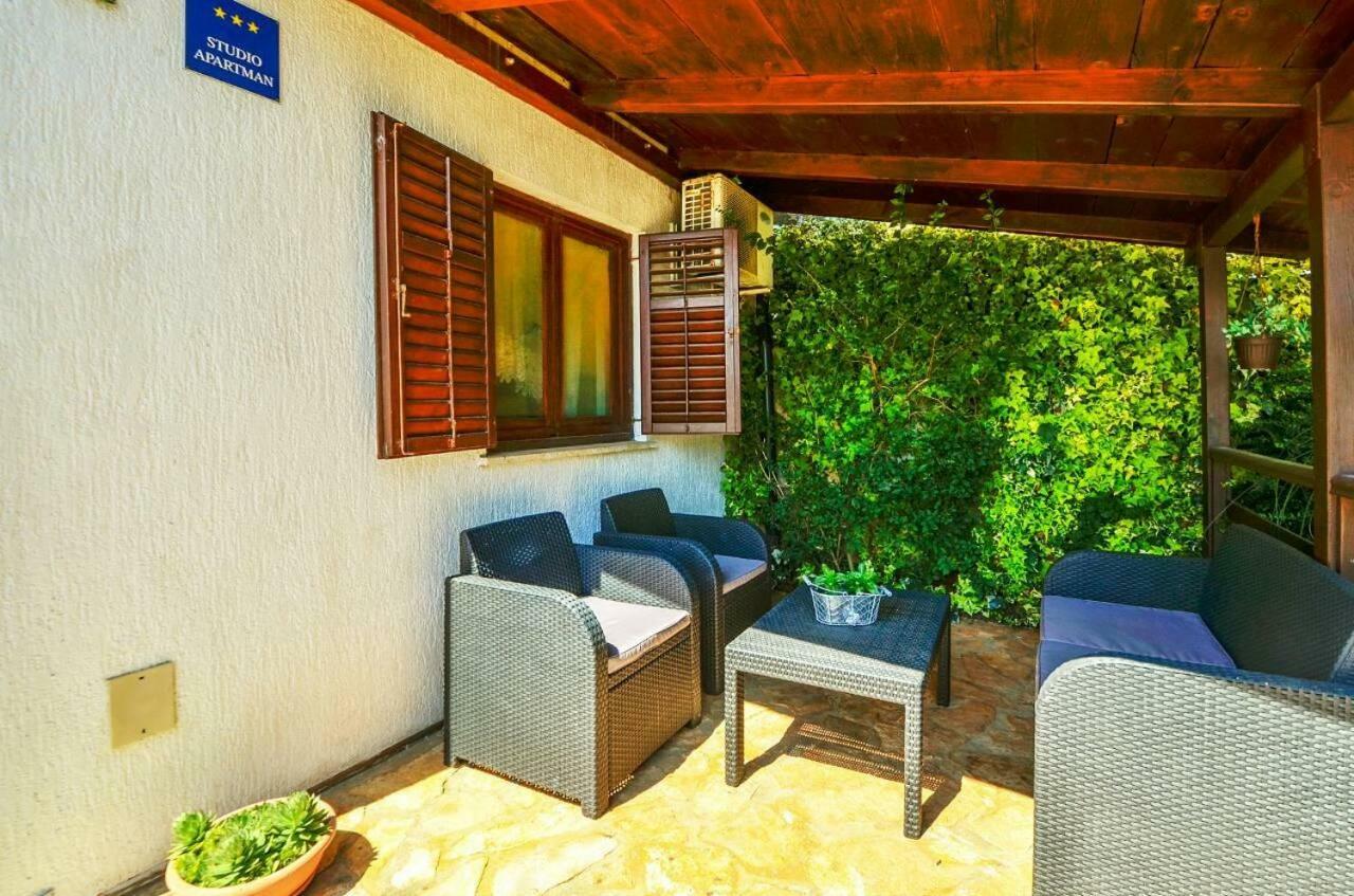 The Big Smile Apartments Пула Екстер'єр фото