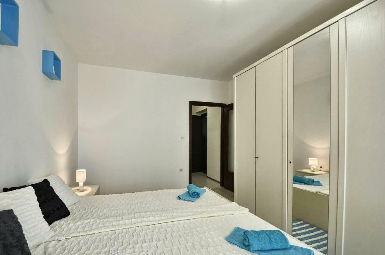 The Big Smile Apartments Пула Екстер'єр фото